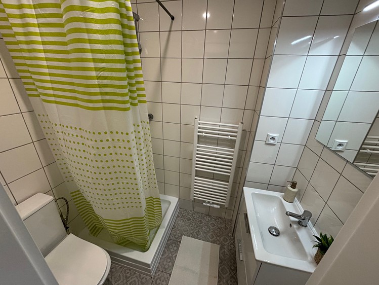 Pronájem bytu 2+kk 60 m² - foto 4