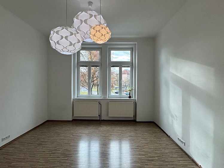 Pronájem bytu 2+kk 60 m² - foto 3