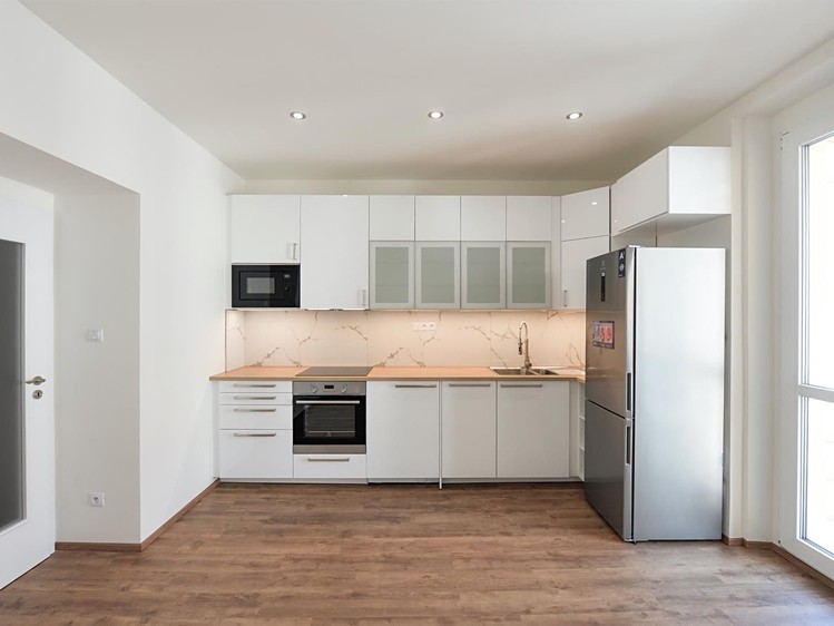 Pronájem bytu 3+1 103 m² - foto 5