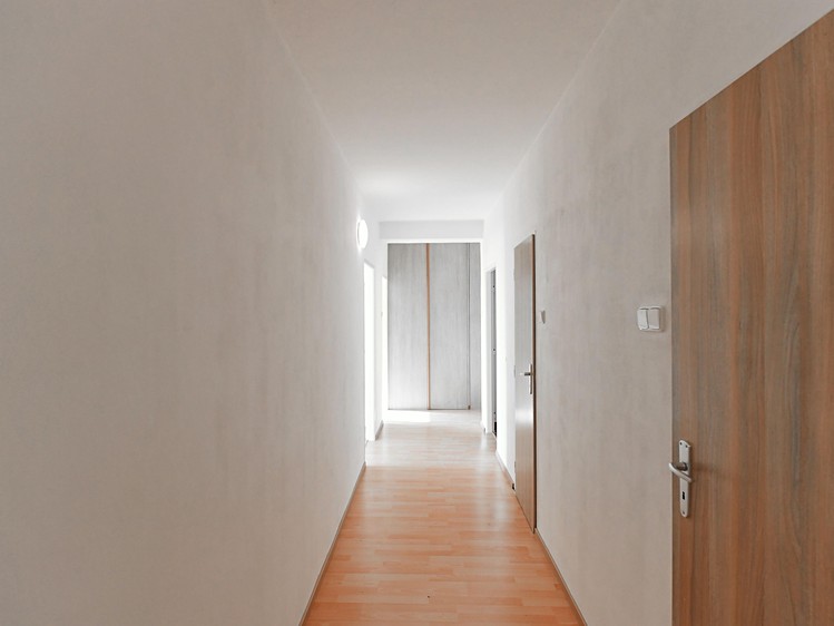 Pronájem bytu 3+1 96 m² - foto 6