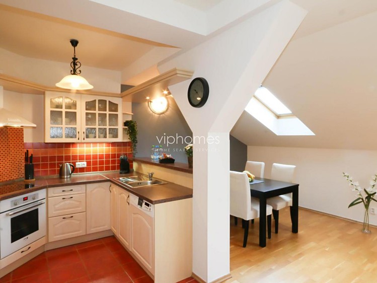 Pronájem bytu 3+kk 110 m² - foto 2