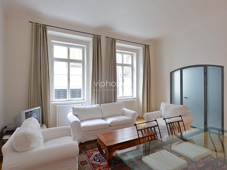 Pronájem bytu 2+kk 73 m² - foto 1
