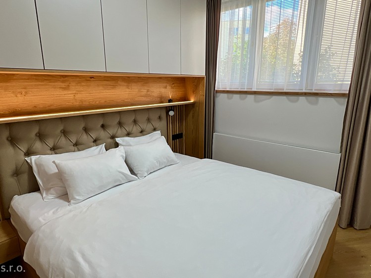 Pronájem bytu 2+kk 49 m² - foto 8