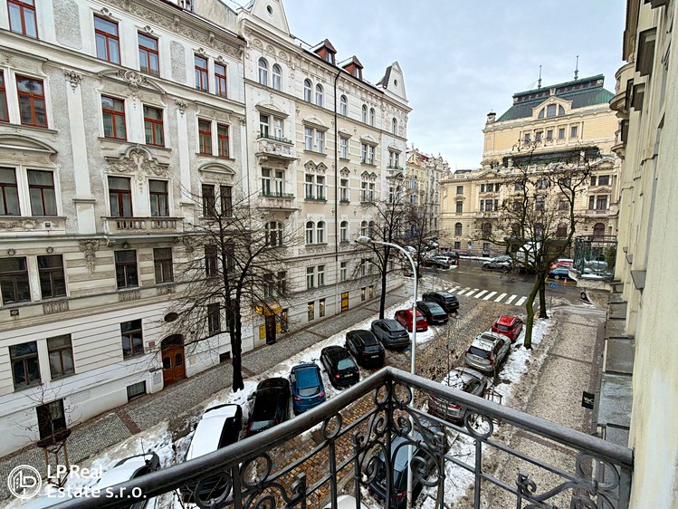 Pronájem bytu 3+kk 111 m² (Jednopodlažní) - foto 7