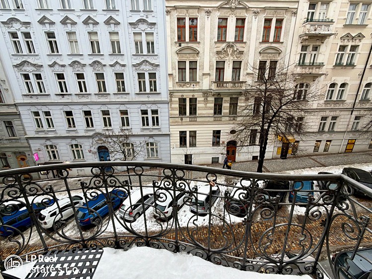 Pronájem bytu 3+kk 111 m² (Jednopodlažní) - foto 5