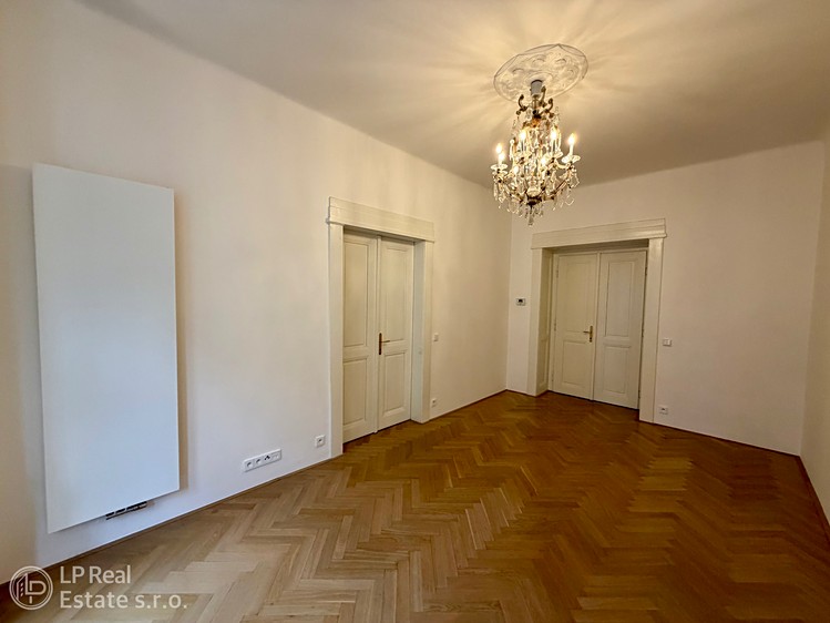 Pronájem bytu 3+kk 78 m² - foto 6