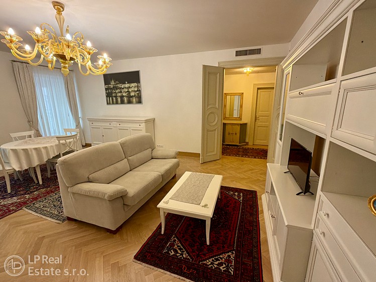 Pronájem bytu 3+kk 96 m² - foto 1