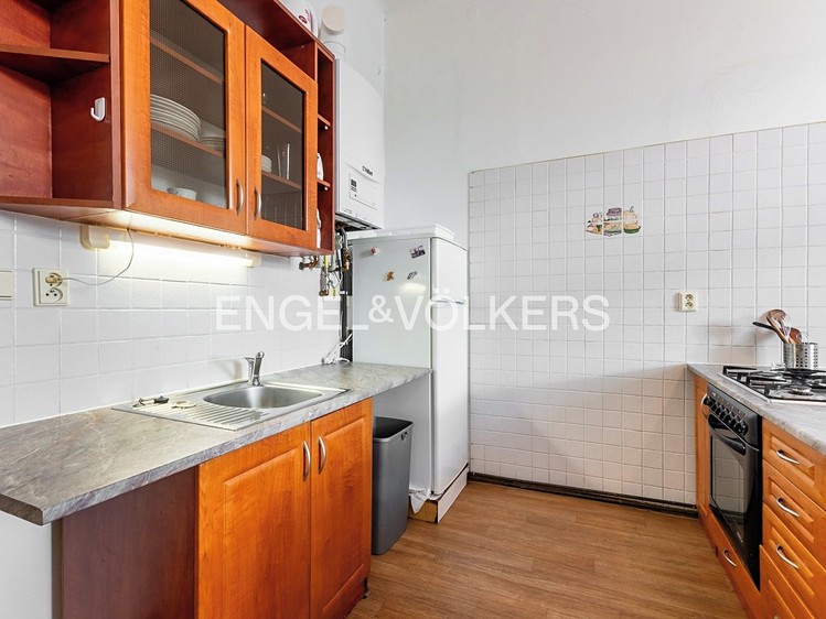 Pronájem bytu 3+kk 72 m² - foto 2