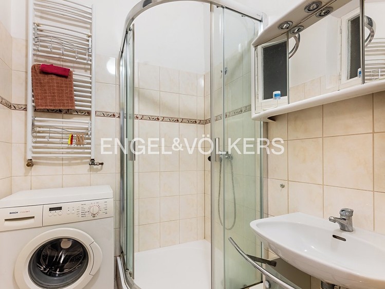 Pronájem bytu 3+kk 72 m² - foto 5