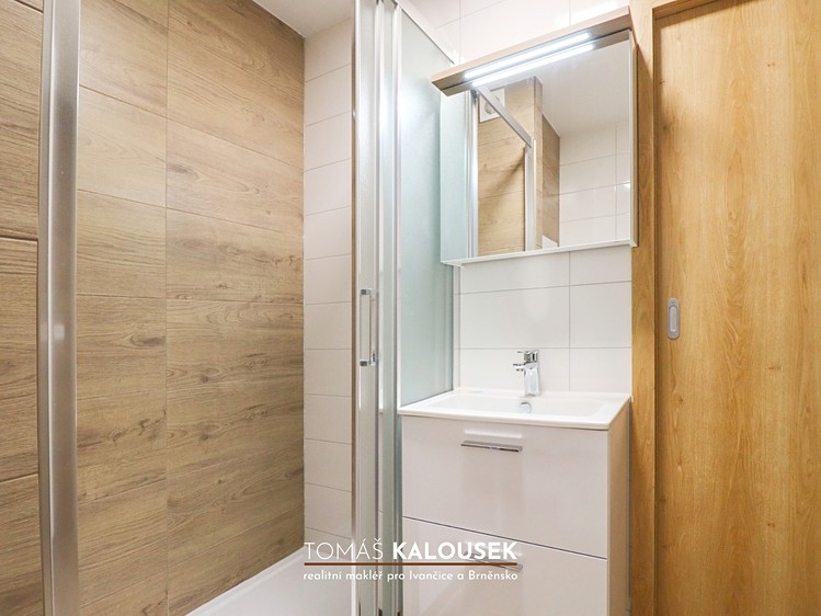 Pronájem bytu 1+1 34 m² - foto 2