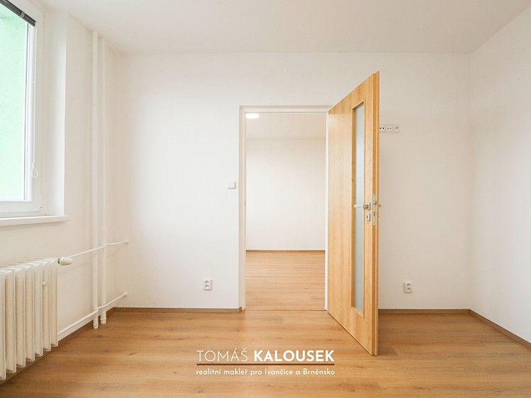 Pronájem bytu 1+1 34 m² - foto 6