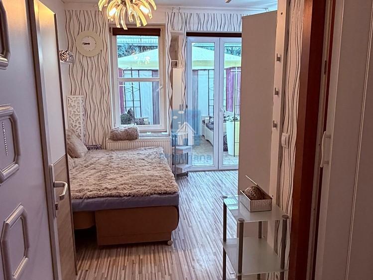 Pronájem bytu 1+kk 28 m² - foto 3