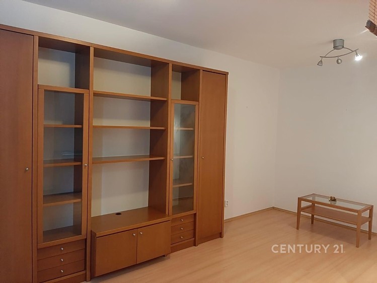 Pronájem bytu 1+kk 29 m² - foto 2