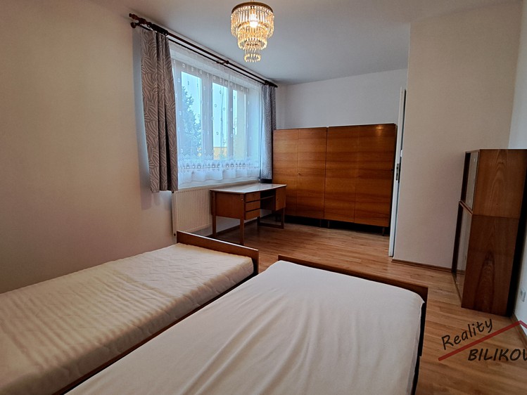 Pronájem bytu 2+kk 77 m² (Podkrovní) - foto 7