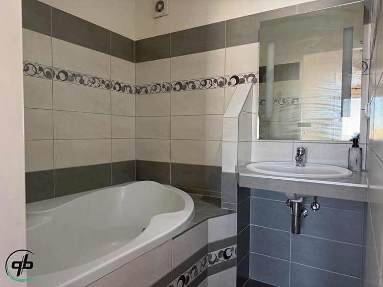 Pronájem bytu 2+kk 50 m² - foto 3