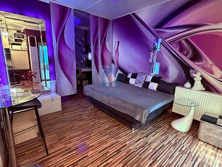 Pronájem bytu 1+kk 35 m² - foto 1