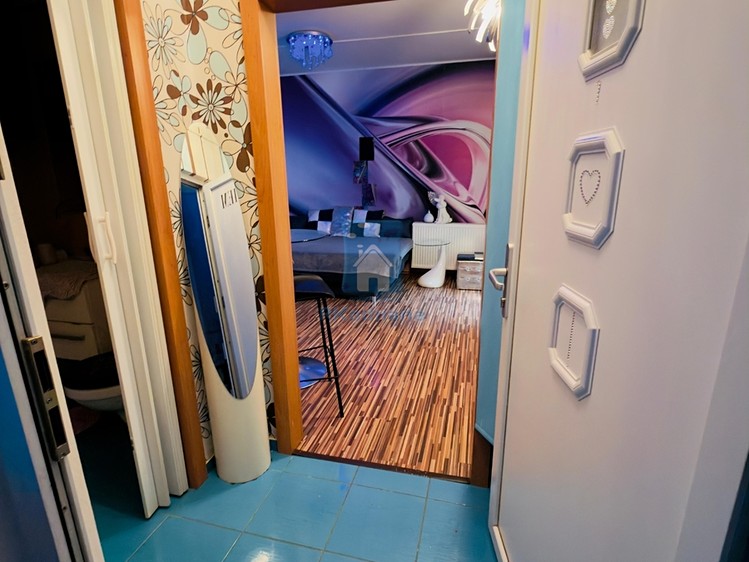 Pronájem bytu 1+kk 35 m² - foto 8