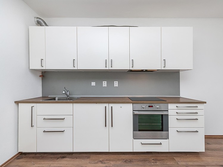Pronájem bytu 2+kk 56 m² (Jednopodlažní) - foto 4