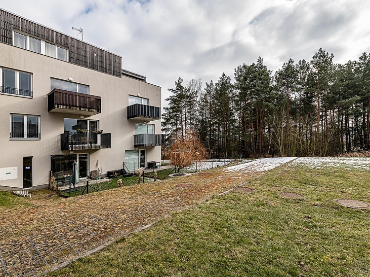 Pronájem bytu 2+kk 56 m² (Jednopodlažní) - foto 2