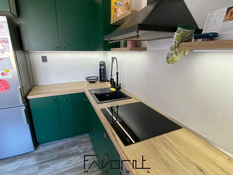 Pronájem bytu 3+1 68 m² - foto 4