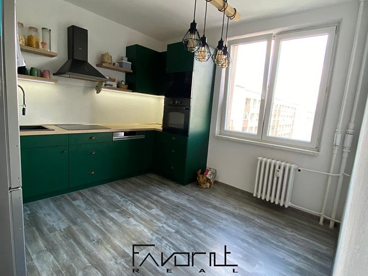 Pronájem bytu 3+1 68 m² - foto 5