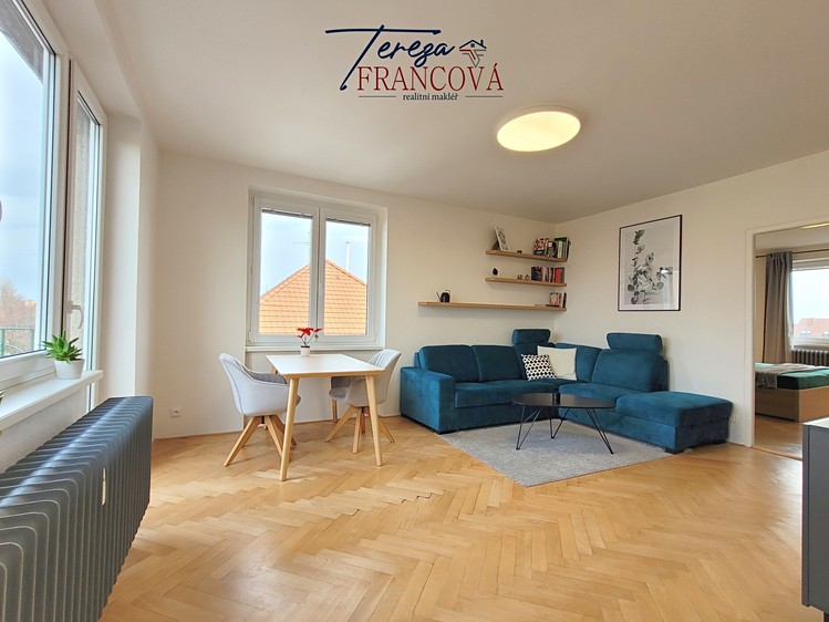 Pronájem bytu 2+1 61 m² - foto 3