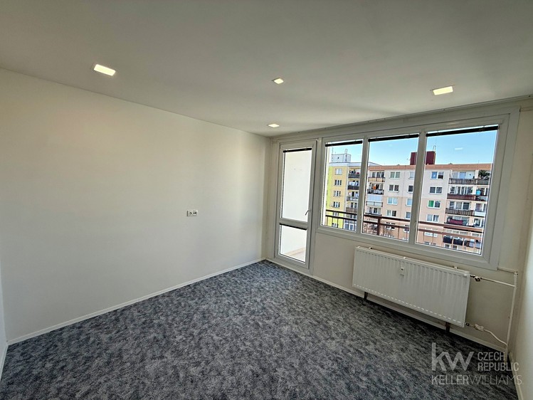 Pronájem bytu 4+1 83 m² - foto 4