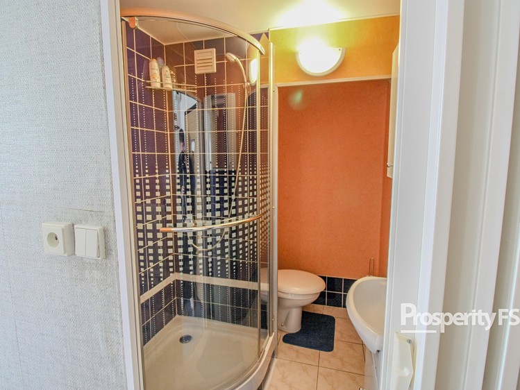 Pronájem bytu 1+1 33 m² - foto 8