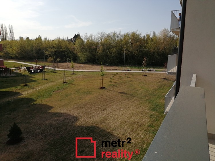 Pronájem bytu 1+kk 29 m² - foto 3