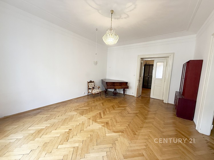 Pronájem bytu 3+1 109 m² - foto 3