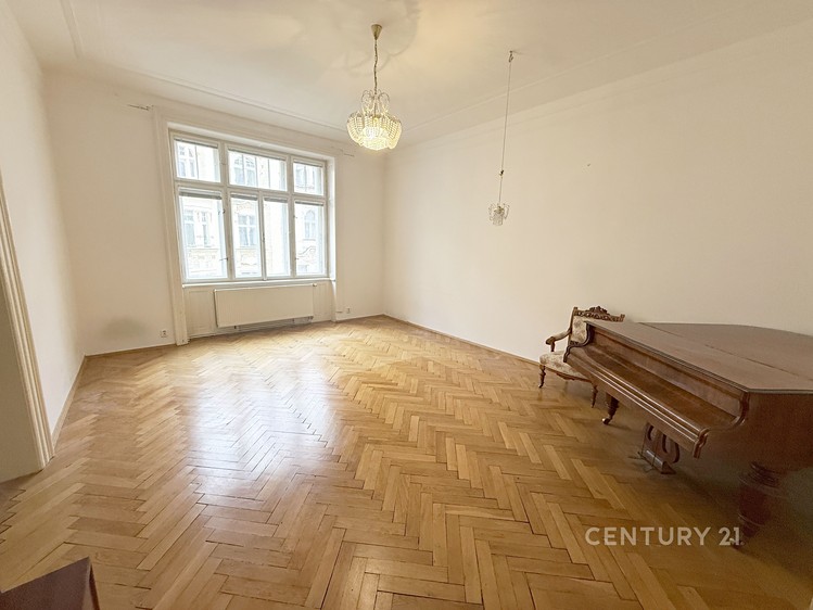 Pronájem bytu 3+1 109 m² - foto 4