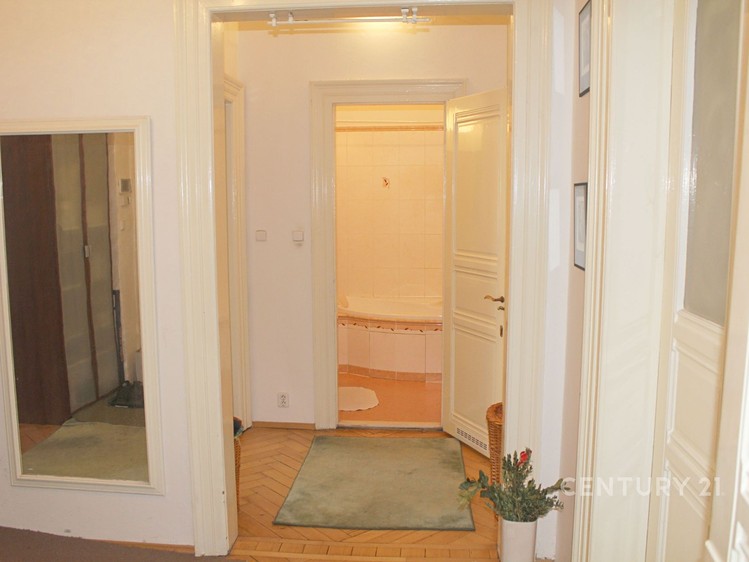 Pronájem bytu 3+1 109 m² - foto 6