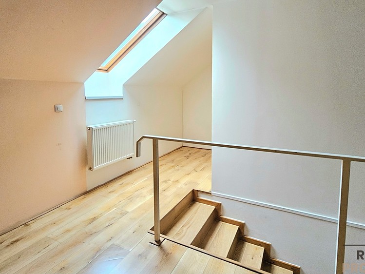 Pronájem bytu 1+kk 36 m² - foto 8