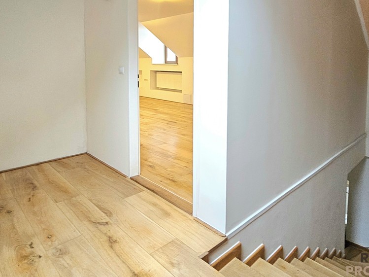 Pronájem bytu 1+kk 36 m² - foto 7