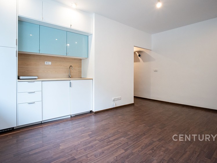 Pronájem bytu 1+kk 22 m² - foto 2
