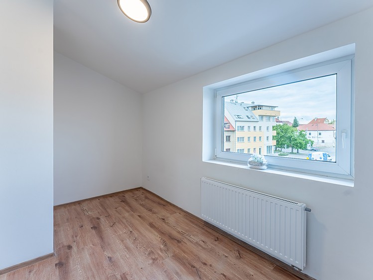 Pronájem bytu 2+1 30 m² (Jednopodlažní) - foto 4