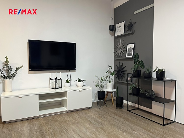 Pronájem bytu 2+kk 42 m² - foto 2