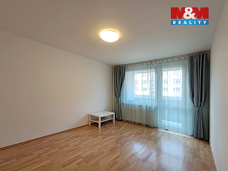 Pronájem bytu 3+1 66 m² - foto 3