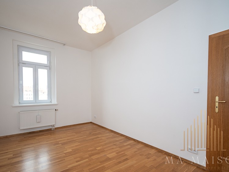Pronájem bytu 3+kk 84 m² - foto 8