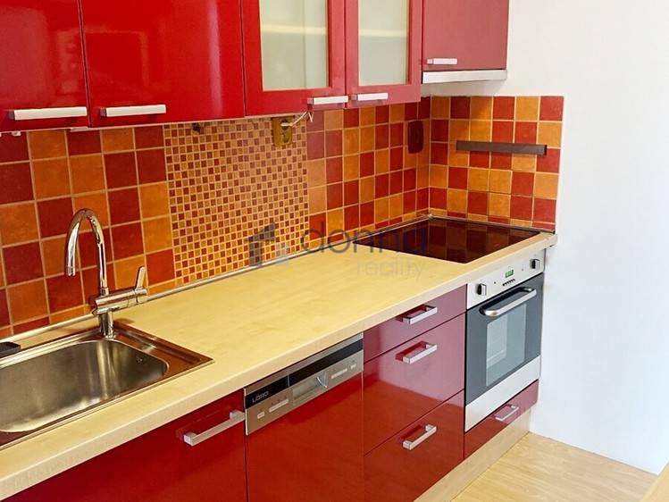 Pronájem bytu 2+kk 46 m² - foto 4