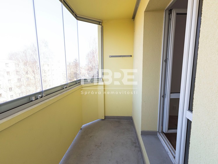 Pronájem bytu 3+1 57 m² - foto 5