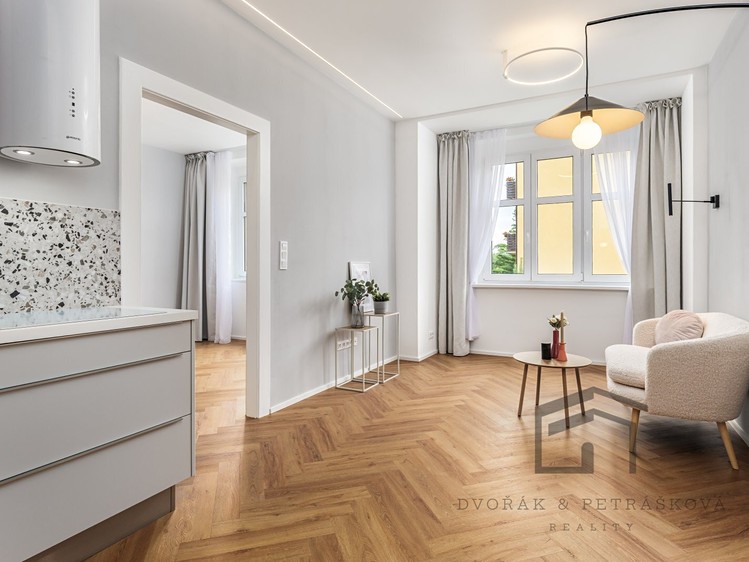 Pronájem bytu 2+kk 52 m² - foto 2