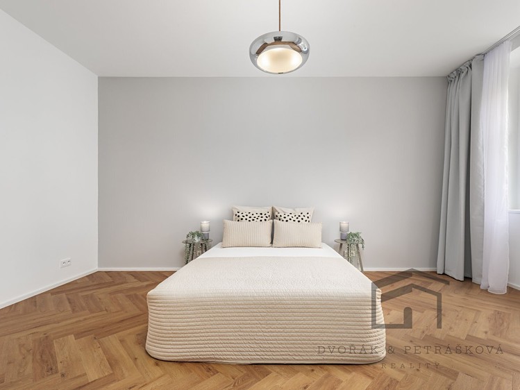 Pronájem bytu 2+kk 52 m² - foto 7