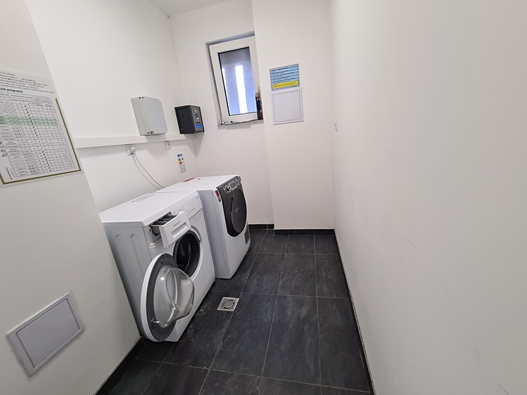 Pronájem bytu 1+kk 20 m² (Jednopodlažní) - foto 8