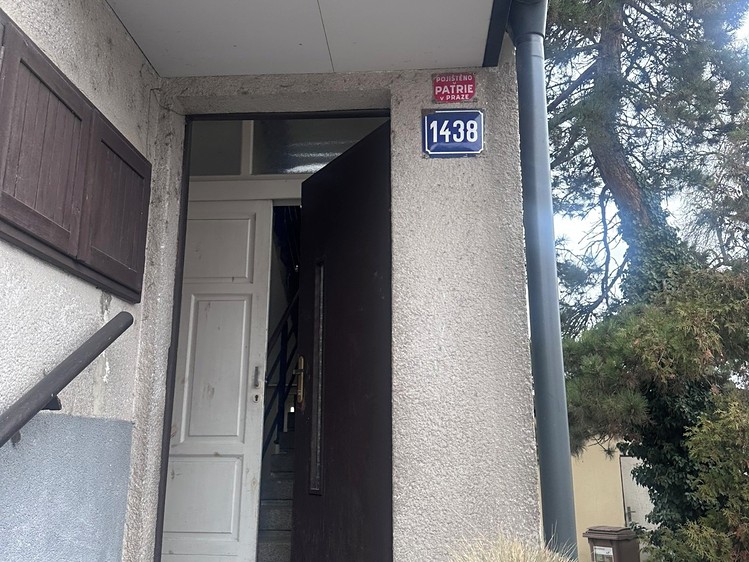 Pronájem bytu 1+1 37 m² (Podkrovní) - foto 2