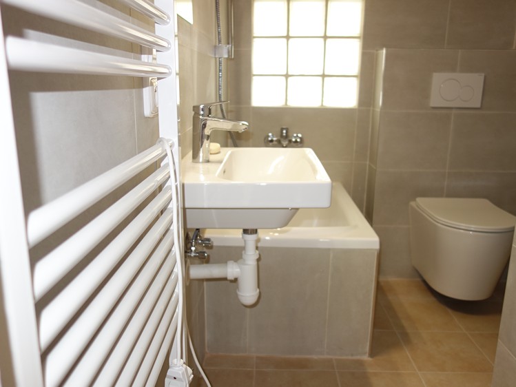 Pronájem bytu 2+1 50 m² (Jednopodlažní) - foto 4