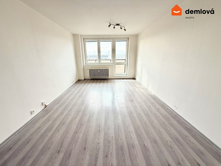 Pronájem bytu 1+1 37 m² - foto 4