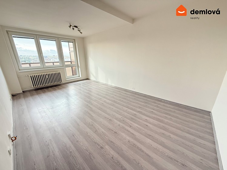 Pronájem bytu 1+1 37 m² - foto 5