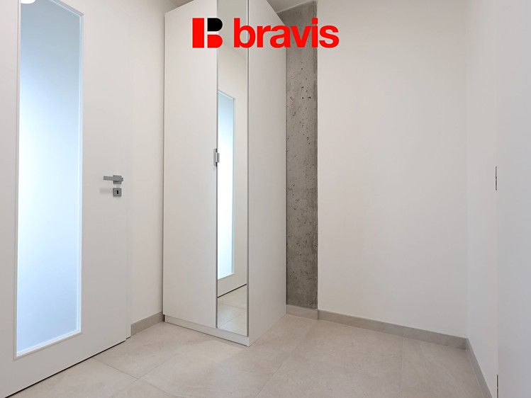 Pronájem bytu 1+kk 35 m² - foto 6