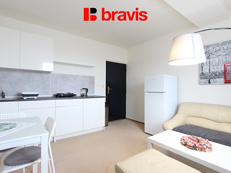 Pronájem bytu 2+kk 40 m² - foto 1